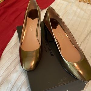 Cole Haan holiday collection heels -8.5